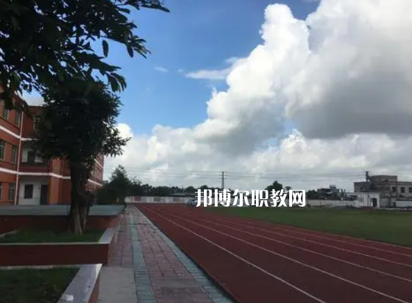 德陽中德工業(yè)技術(shù)學(xué)校怎么樣，好不好