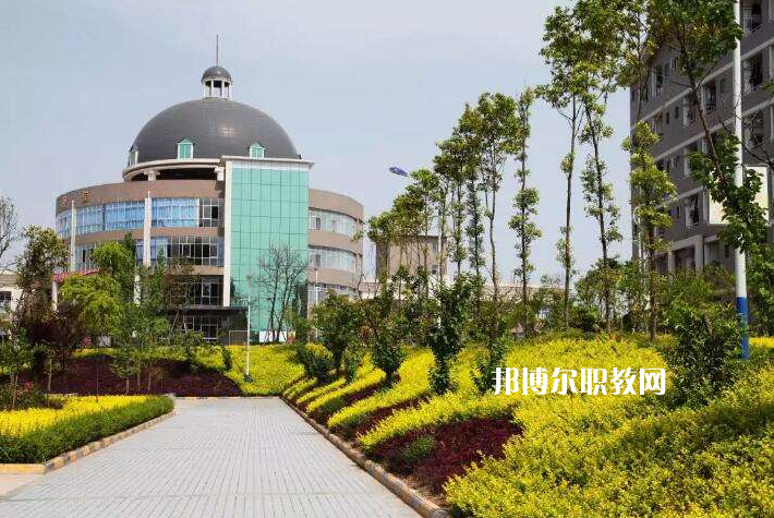重慶涪陵區(qū)職業(yè)教育中心2022年報(bào)名條件、招生要求、招生對(duì)象