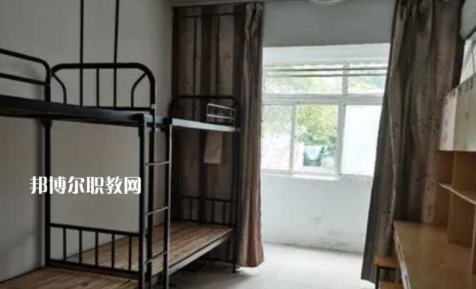 淮安工業(yè)中等專業(yè)學校2022年宿舍條件