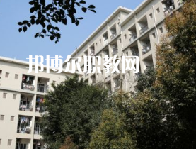 重慶輕工業(yè)學(xué)校2022年報(bào)名條件、招生要求、招生對(duì)象
