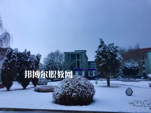 蘭州園藝學(xué)校2022年學(xué)費、收費多少