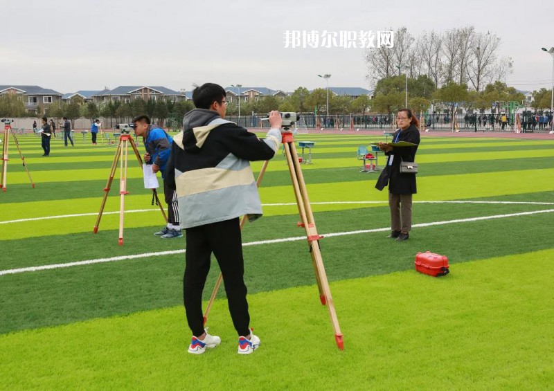 鹽城市經(jīng)貿(mào)高級職業(yè)學(xué)校2022年報(bào)名條件、招生要求、招生對象