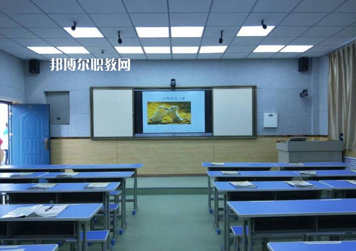 楊陵區(qū)職業(yè)教育中心2022年報(bào)名條件、招生要求、招生對(duì)象