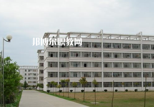 江蘇建湖中等專業(yè)學(xué)校2022年報(bào)名條件、招生要求、招生對象
