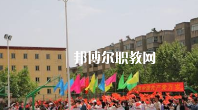 瑞麗國際珠寶翡翠學(xué)校2022年報名條件、招生要求、招生對象