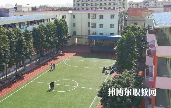 東莞鼎文職業(yè)技術(shù)學(xué)校2022年報名條件、招生要求、招生對象