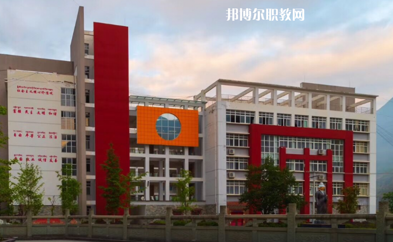 甘孜州職業(yè)技術(shù)學(xué)校2022年報(bào)名條件、招生要求、招生對(duì)象