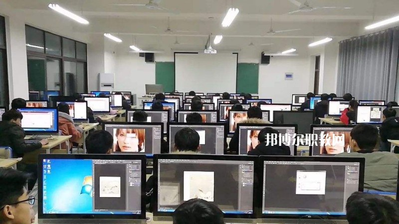 河北交通電視中等專業(yè)學(xué)校2022年學(xué)費、收費多少