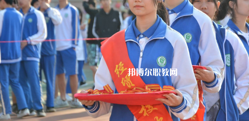 東莞經(jīng)濟(jì)貿(mào)易學(xué)校2022年報名條件、招生要求、招生對象