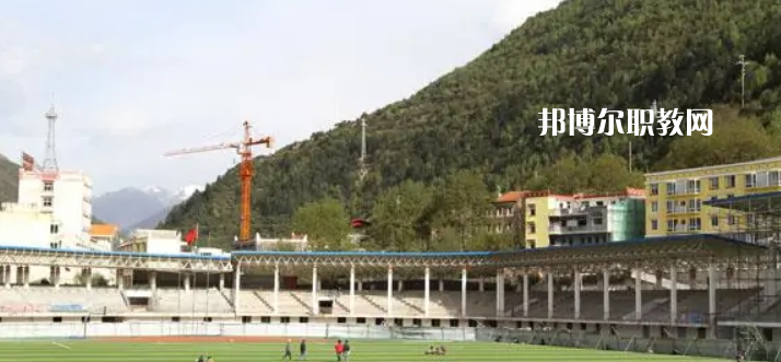 馬爾康民族師范學(xué)校2022年報(bào)名條件、招生要求、招生對(duì)象