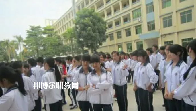 高州第一技工學(xué)校2022年報名條件、招生要求、招生對象
