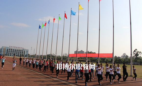 生學(xué)校2022年報名條件、招生要求、招生對象