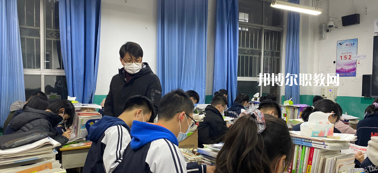 邯鄲康源中等專(zhuān)業(yè)學(xué)校2022年招生簡(jiǎn)章