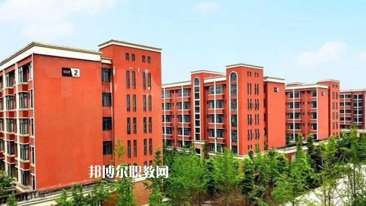 樂山醫(yī)藥科技學(xué)校2022年報(bào)名條件、招生要求、招生對象