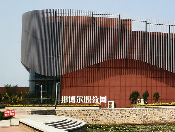 黃驊市職業(yè)技術(shù)教育中心2022年報名條件、招生要求、招生對象