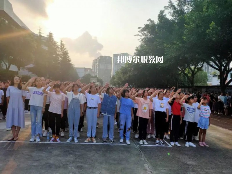 四川內(nèi)江第二職業(yè)中學(xué)2022年報(bào)名條件、招生要求、招生對象