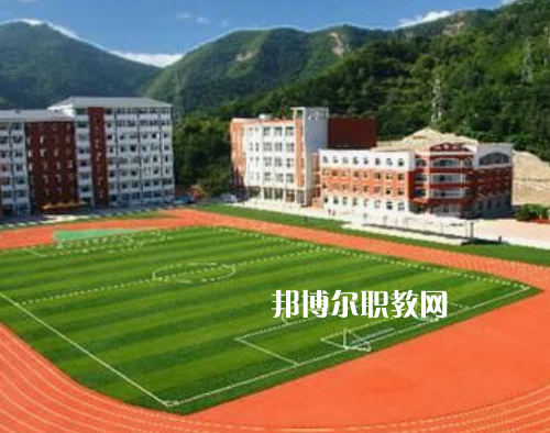 重慶醫(yī)院科技學(xué)校2022年報名條件、招生要求、招生對象