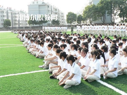 安慶工業(yè)學(xué)校2022年報名條件、招生要求、招生對象