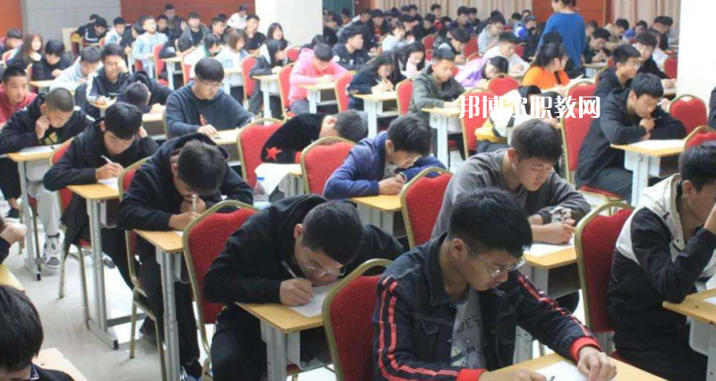 固安職業(yè)技術(shù)教育中心2022年報(bào)名條件、招生要求、招生對象