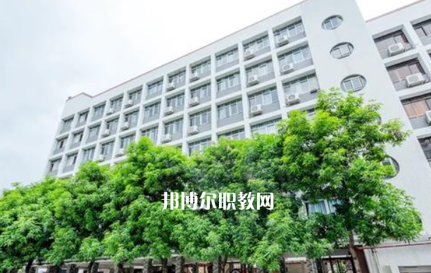尋甸縣職業(yè)高級中學(xué)2022年學(xué)費(fèi)、收費(fèi)多少