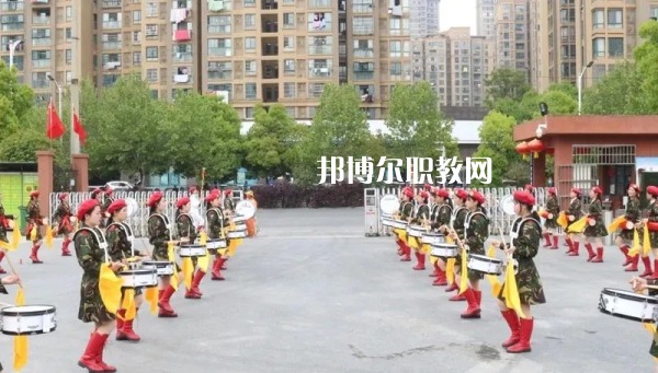 安徽合肥機(jī)電技師學(xué)院2022年報(bào)名條件、招生要求、招生對(duì)象