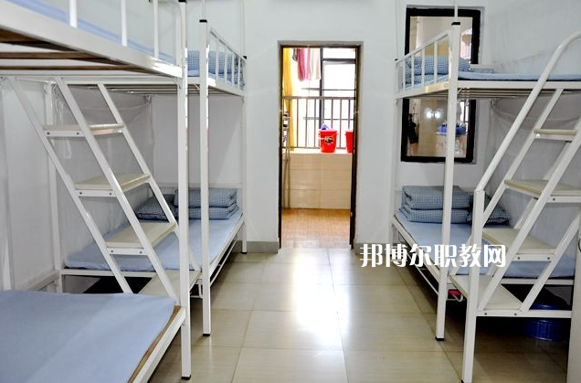 昆明晉寧區(qū)職業(yè)高級中學(xué)2022年宿舍條件
