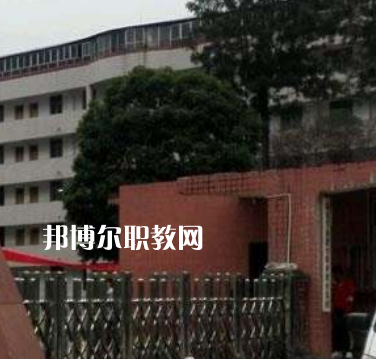 雅安職業(yè)高級(jí)中學(xué)2022年報(bào)名條件、招生要求、招生對(duì)象