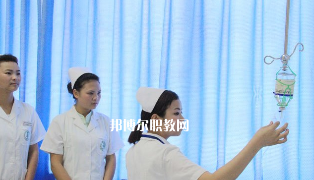 眉山衛(wèi)生職業(yè)學(xué)校2022年報(bào)名條件、招生要求、招生對(duì)象