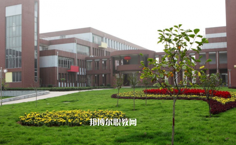 河北石家莊幼兒師范學(xué)校2022年學(xué)費、收費多少