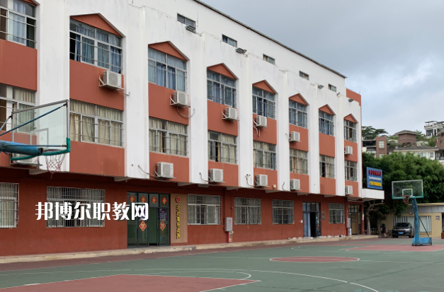 廣州北達技工學(xué)校2022年報名條件、招生要求、招生對象 