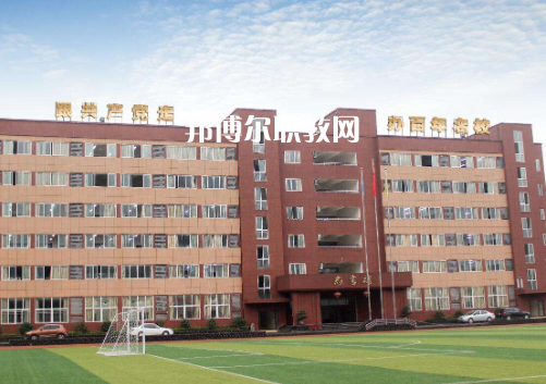 重慶工業(yè)管理職業(yè)學(xué)校2022年報(bào)名條件、招生要求、招生對(duì)象