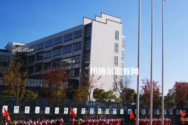 貴陽(yáng)英才學(xué)校2022年報(bào)名條件、招生要求、招生對(duì)象