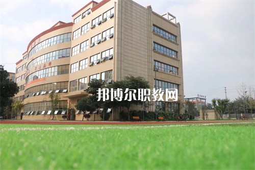 湖南中南藝術(shù)學(xué)校2022年報名條件、招生要求、招生對象