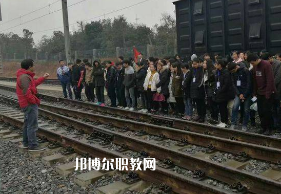 甘肅2022年鐵路學?？梢詫W什么
