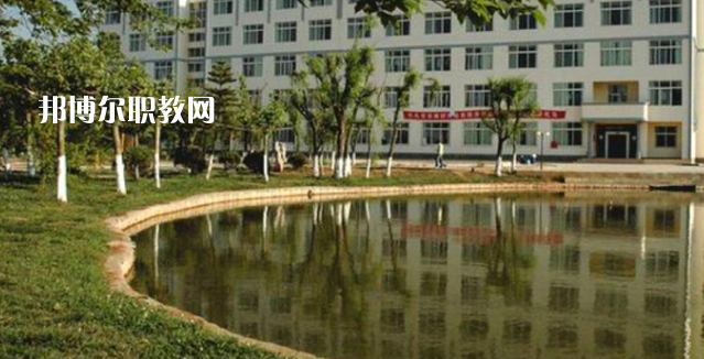 昆明藝術(shù)職業(yè)學(xué)院2022年學(xué)費(fèi)、收費(fèi)多少