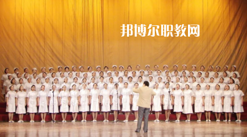 新疆石河子衛(wèi)生學(xué)校2022年報(bào)名條件、招生要求、招生對象