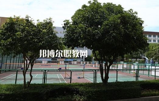 宜都職教中心2022年報名條件、招生要求、招生對象