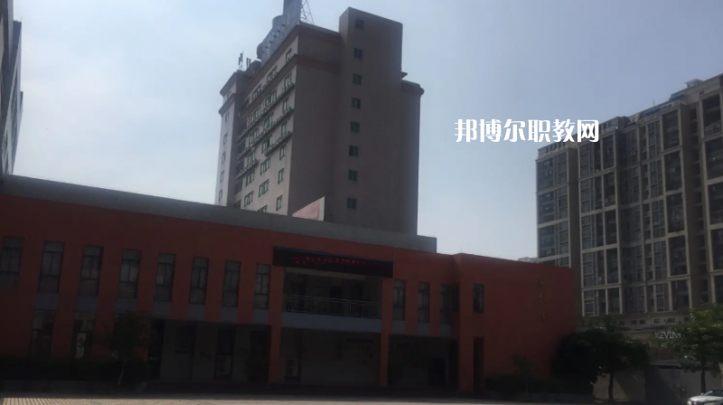 清遠(yuǎn)市英德華粵藝術(shù)學(xué)校2022年怎么樣、好不好