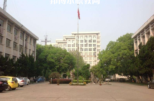 湖北現(xiàn)代技術學校2022年有哪些專業(yè)