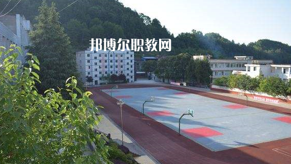 平昌縣西興職業(yè)中學2022年怎么樣、好不好