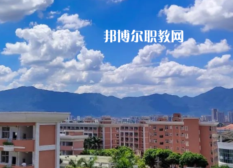 福建2023年初中生可以讀什么中專(zhuān)學(xué)校
