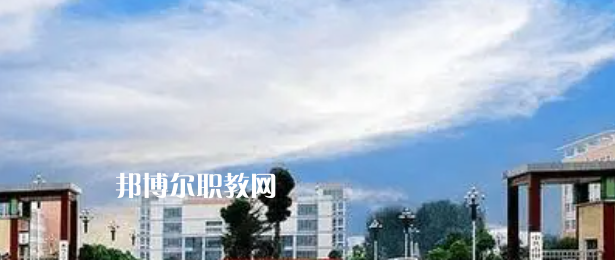 河南高職?？圃盒Ｅ琶?6強