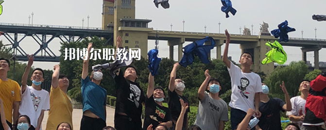 2023南京市公用事業(yè)技工學(xué)校招生計劃 招生人數(shù)是多少(附要求、條件、對象)