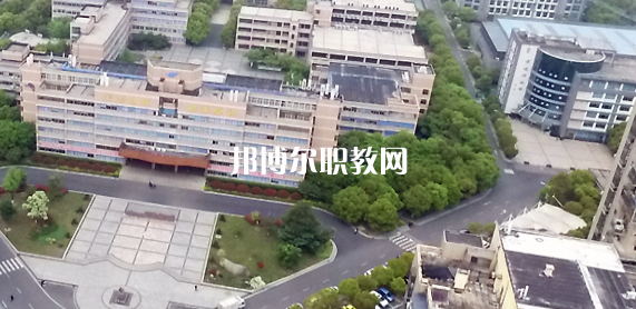 江蘇聯(lián)合職業(yè)技術(shù)學(xué)院無(wú)錫機(jī)電分院怎么樣、好不好(2023參考)