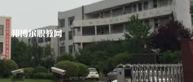2023江蘇省錫山中等專業(yè)學(xué)校多少錢(qián)(學(xué)費(fèi)明細(xì))