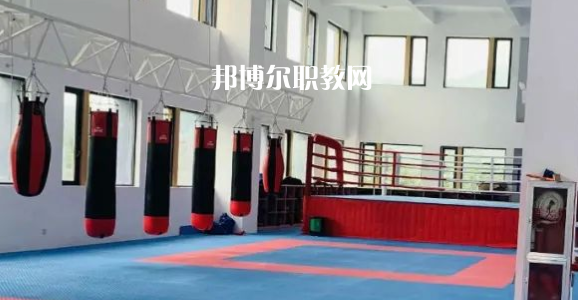 2023蒼南縣飛林職業(yè)學(xué)校招生計(jì)劃 招生人數(shù)是多少(附要求、條件、對(duì)象)