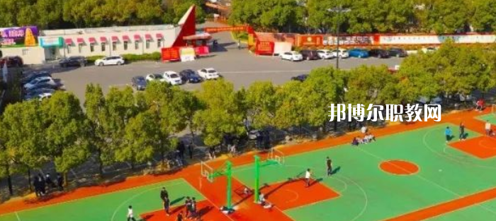 安吉上墅私立職業(yè)高級(jí)中學(xué)地址在哪里，哪個(gè)地區(qū)，哪個(gè)城市?