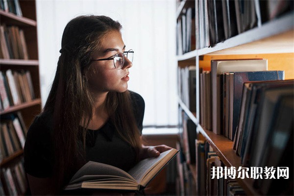衡陽(yáng)職業(yè)中等專業(yè)學(xué)?！∮心男┱猩鷮I(yè)（2023年）