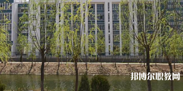 南宮市職業(yè)技術(shù)教育中心地址，乘車(chē)路線