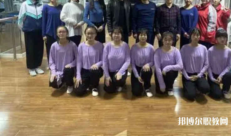 張家口瑤華希望中等專業(yè)學校怎么樣、好不好
